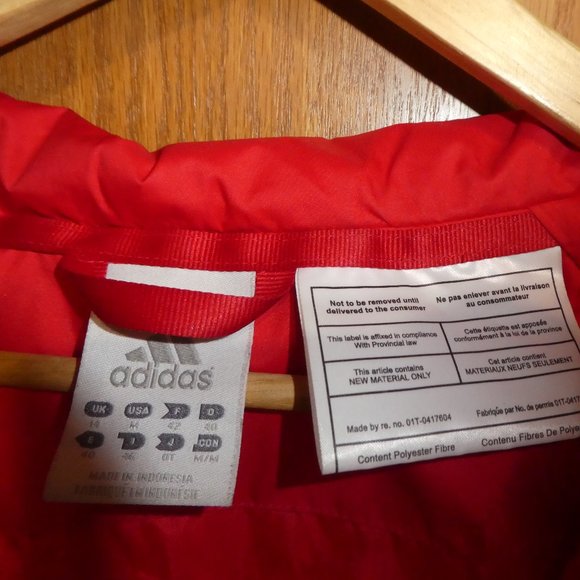 Authentic Adidas Canada Puffer Vest - Picture 8 of 10